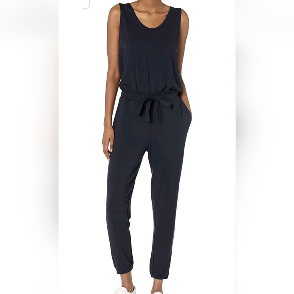 Daily Ritual Super Soft Terry Sleeveless Scoopneck Jumpsuit Black Size Medium